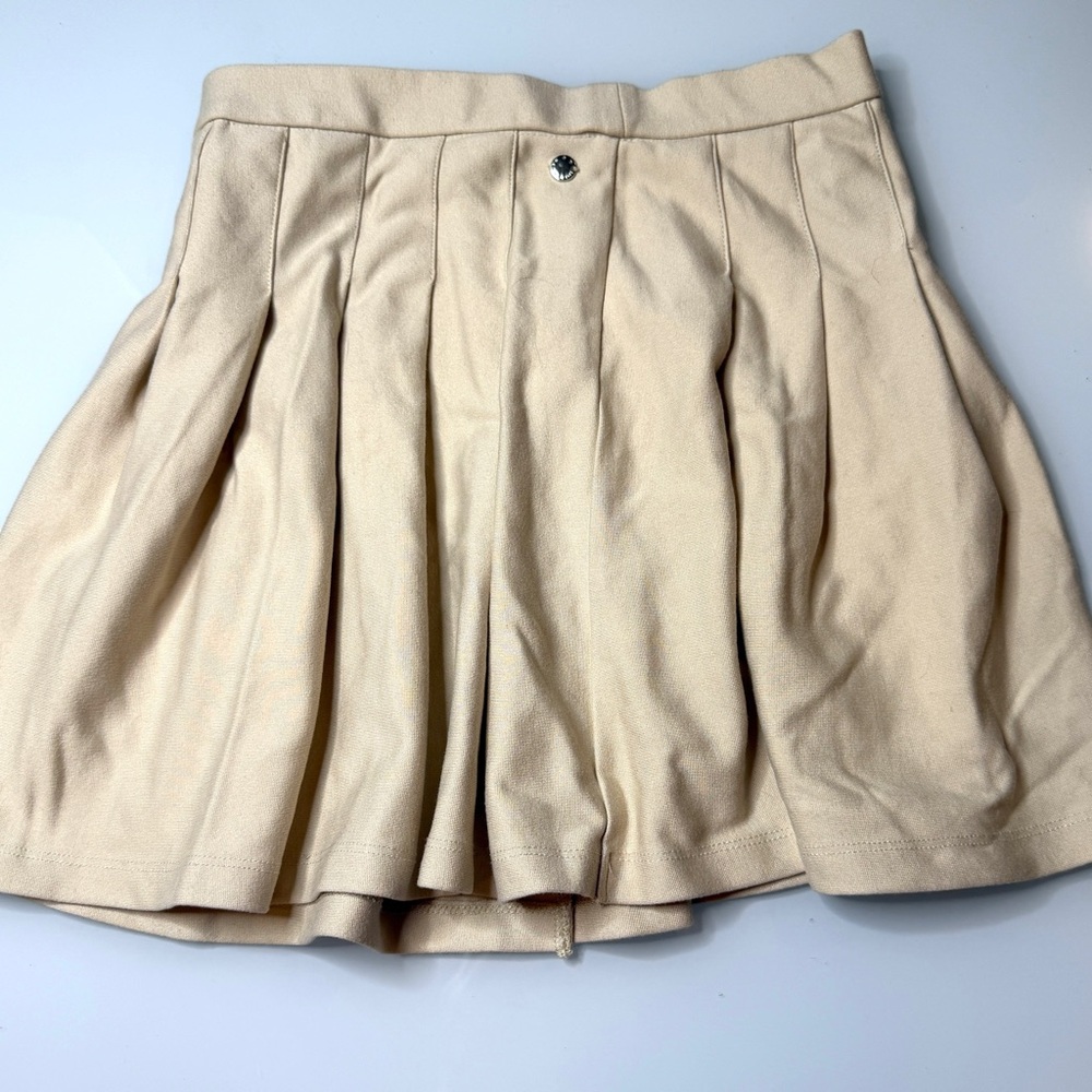 Zara Cream Pleated Skirt